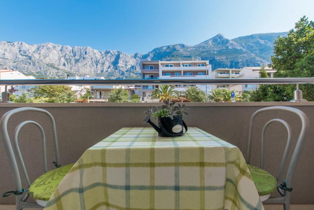 Apartments And Rooms Vuleta, Close To The Beach Makarska Zimmer foto