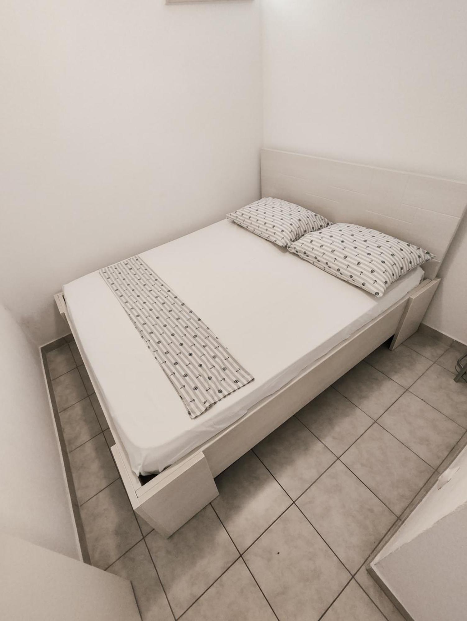 Apartments And Rooms Vuleta, Close To The Beach Makarska Zimmer foto